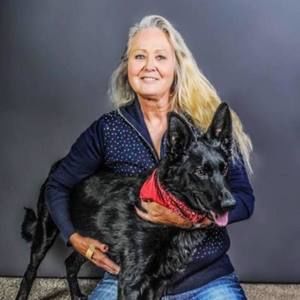 Meet your Posher, Donna